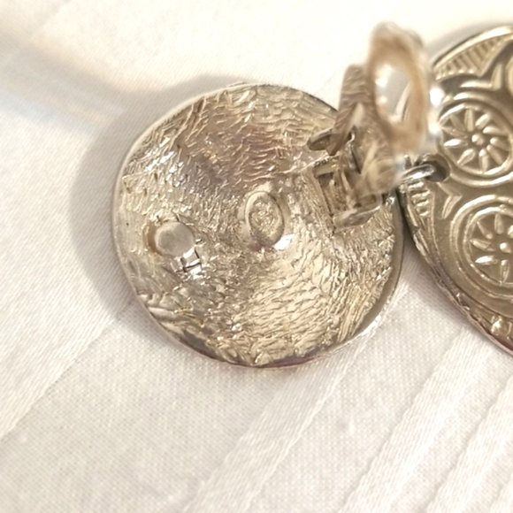 Silver Southwest Etched Clip On Earrings - Picture 4 of 5